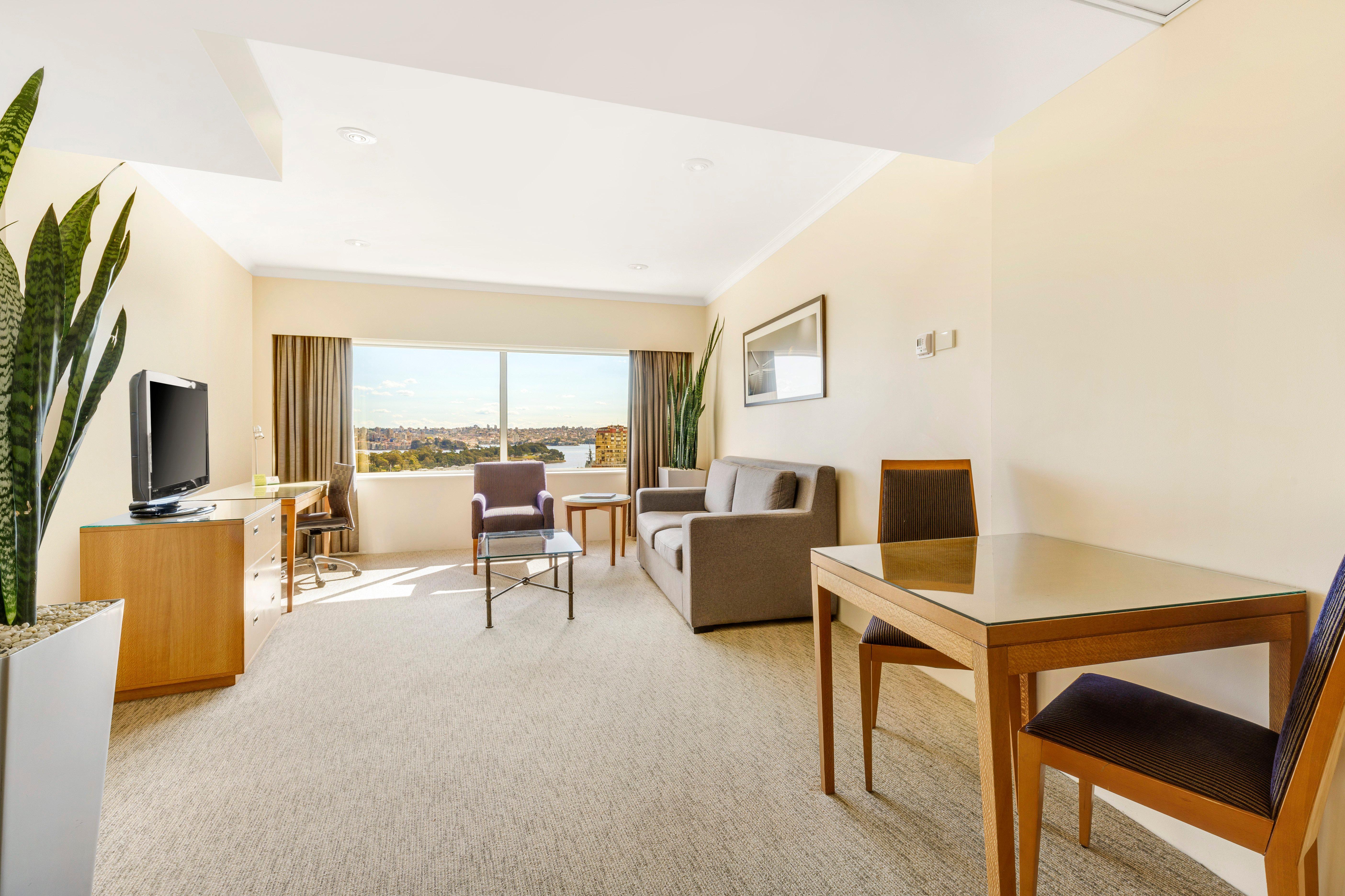 Holiday Inn Sydney Potts Point Экстерьер фото