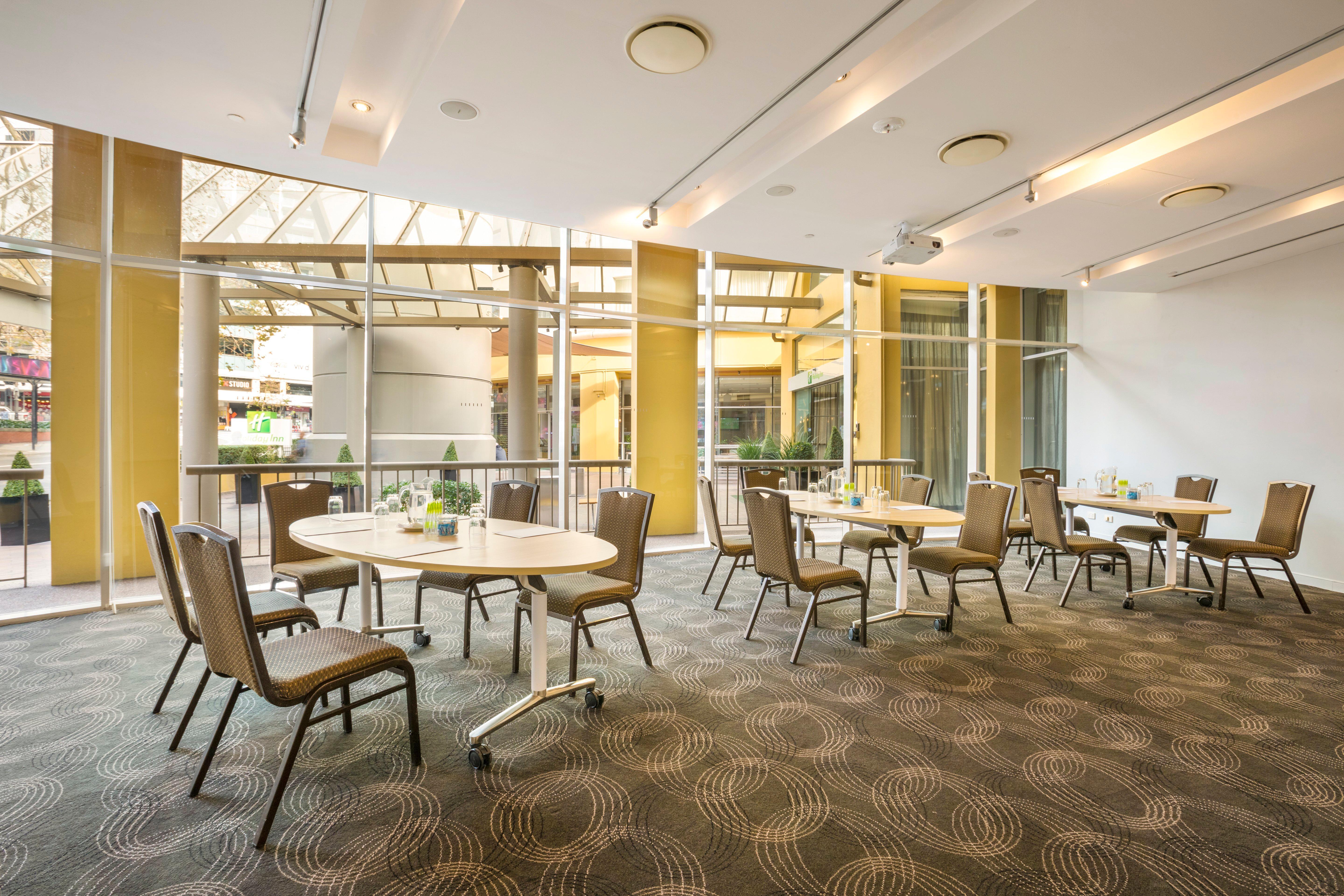 Holiday Inn Sydney Potts Point Экстерьер фото