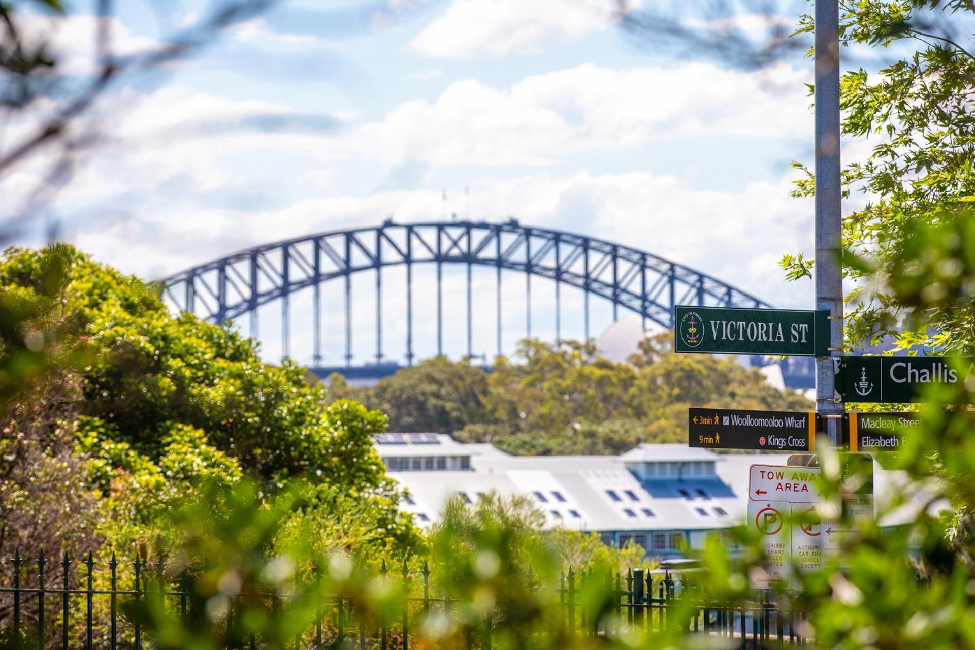 Holiday Inn Sydney Potts Point Экстерьер фото